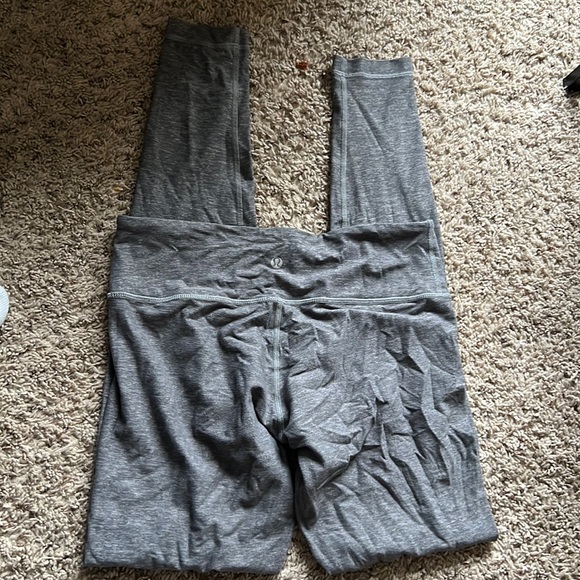 Grey lululemon - Picture 1 of 2
